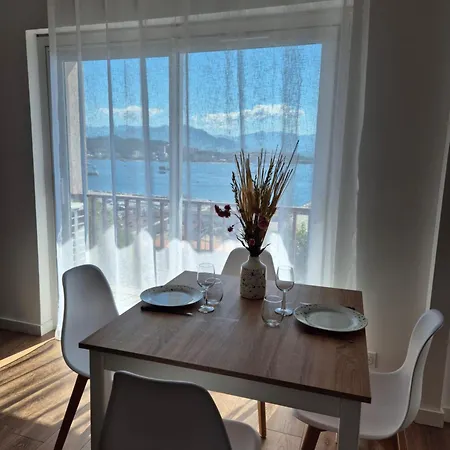 Vista Mare Apartment *