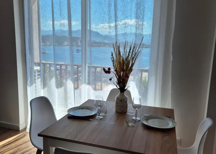 Vista Mare Apartment *